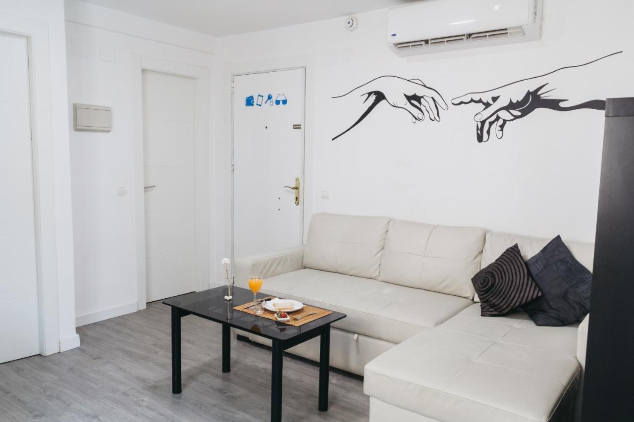 Marques De Guadiaro 1 Apartamentos Málaga Exteriör bild