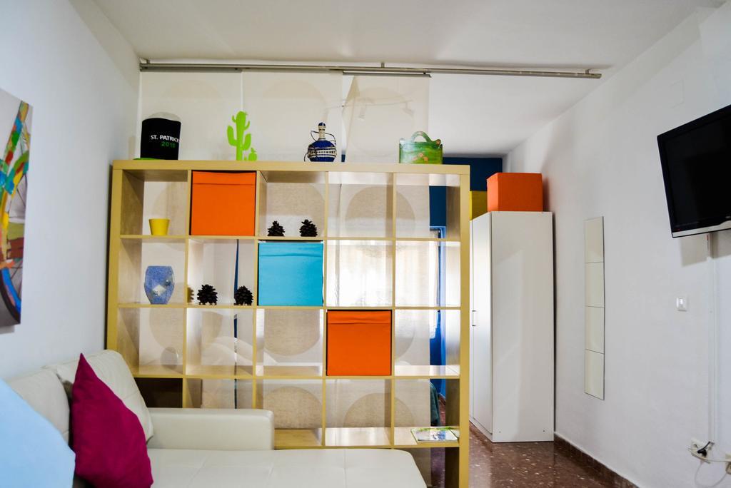 Marques De Guadiaro 1 Apartamentos Málaga Exteriör bild