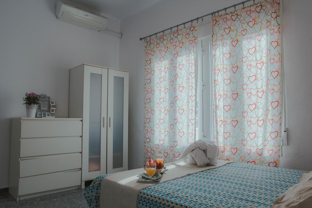 Marques De Guadiaro 1 Apartamentos Málaga Exteriör bild