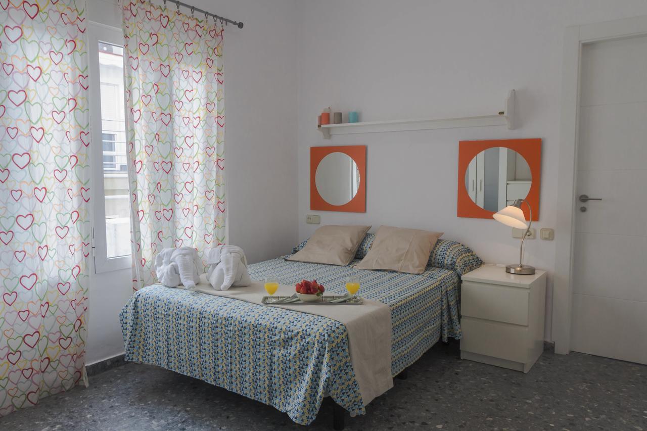 Marques De Guadiaro 1 Apartamentos Málaga Exteriör bild